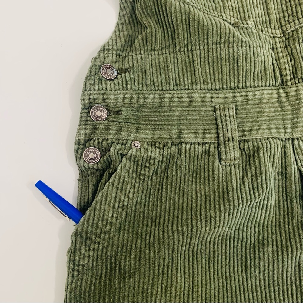 Vintage 90’s Union Bay Corduroy Overalls In Olive Green Size Small 100% Cotton - Picture 9 of 12
